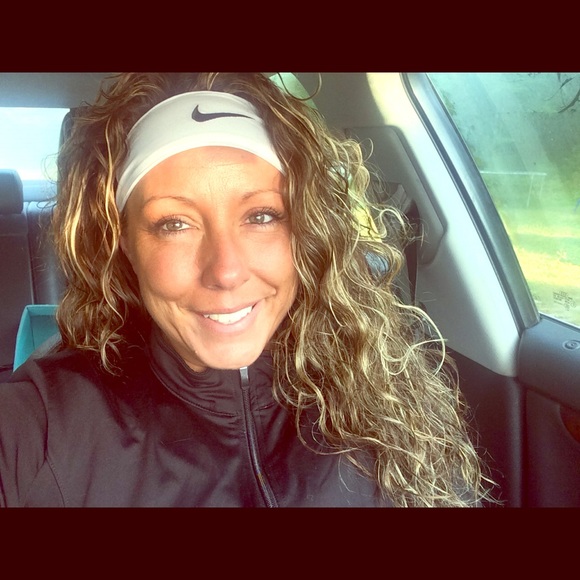 Meet your Posher, Sarah - Picture 1 of 1